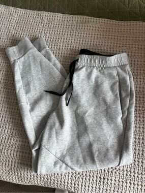 DSG Black and Light Gray Athletic Leggings